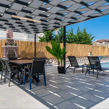 Vip Kleopatra Villa