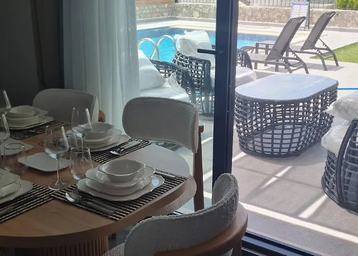 Vip Kleopatra וילה